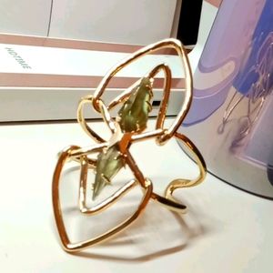 Alexis Bitter goldstone green crystal cuff